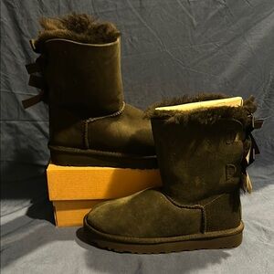 UGG- Bailey Bow II, BLK, women QS